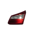 چراغ عقب راست روی درب صندوق چری تیگو 8