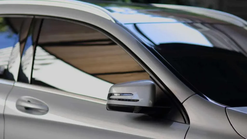 شیشه دودی جاده‌های نورگیر