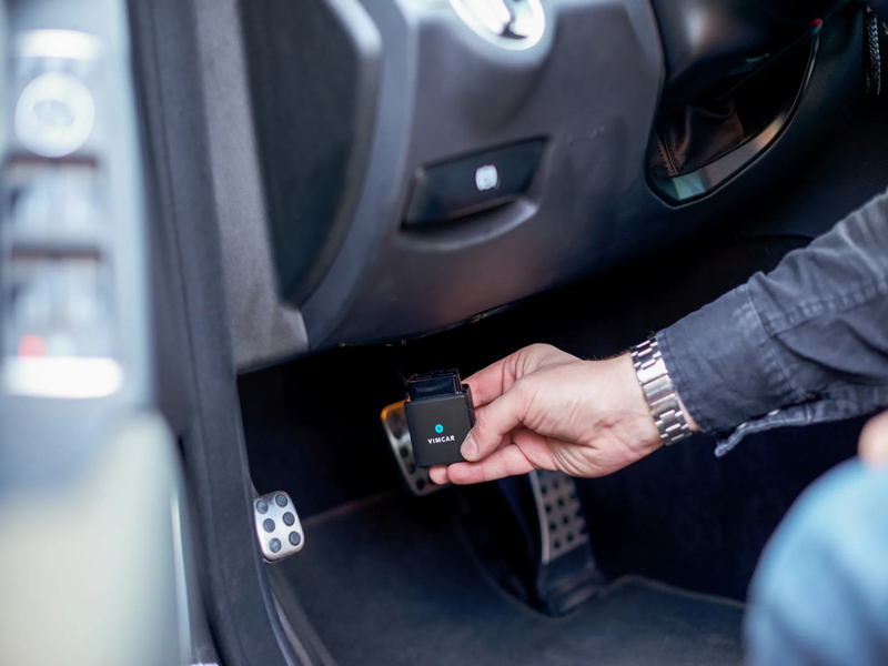 ردیاب خودرو