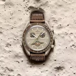 ساعت مچی امگا سواچ میشن تو ساترن | Omega x Swatch Mission to Saturn | بژ صفحه قهوه‌ای مستر کوالیتی