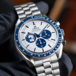 ساعت مچی امگا اسپیدمستر | Omega Speedmaster | نقره‌ای صفحه سفید-آبی کوارتز